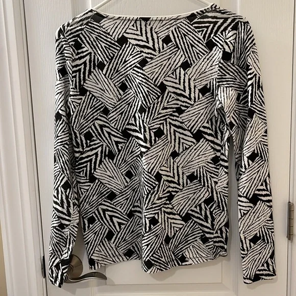 Jones New York Long Sleeve V-Neck Top Black/White Size S - Picture 4 of 11
